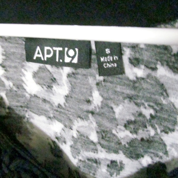 Apt.9 Shirt Top Blouse Sz S Black White Sleeveless - Picture 4 of 5